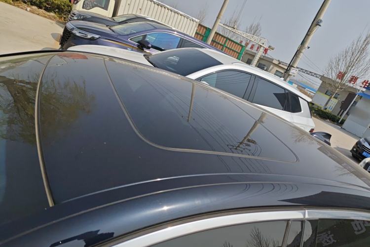 Used BMW 5 Series 2022 Second Facelift 525Li M Sport Package Roof