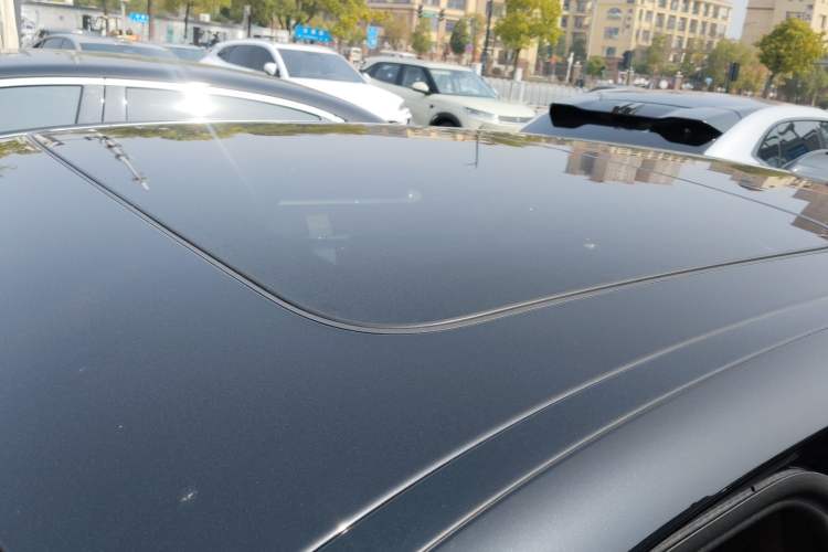 Used BMW 5 Series 2022 Second Facelift 525Li M Sport Package Roof