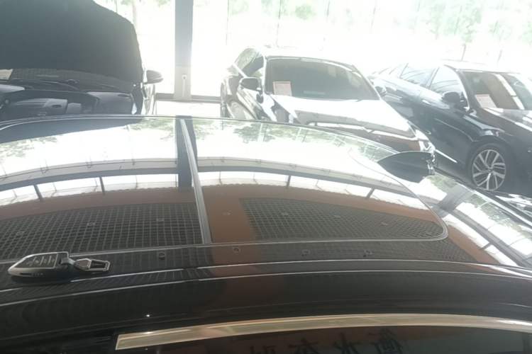 Used BMW 5 Series 2022 Second Facelift 530Li Leading Edition M Sport Package Roof