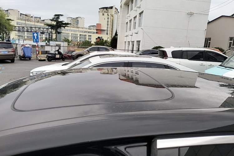 Used BMW 5 Series 2022 Restyled 525Li Luxury Package Roof