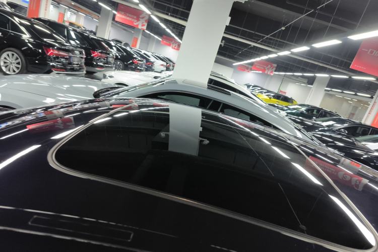 Used BMW 5 Series 2022 Second Facelift 525i M Sport Package Roof