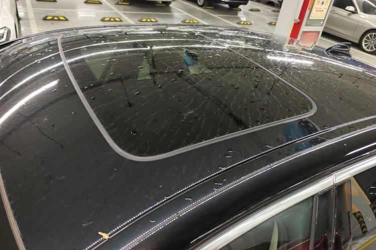 Used BMW 5 Series 2022 Second Facelift 525Li Luxury Package Roof