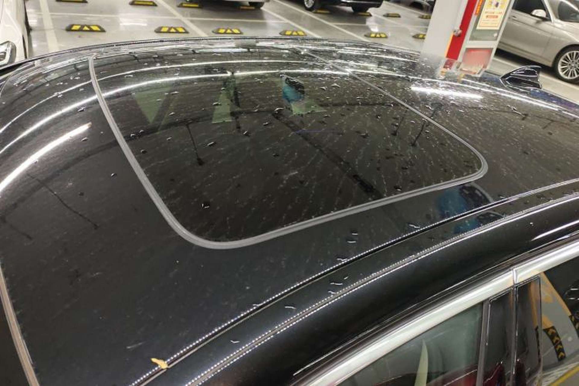 Used BMW 5 Series 2022 Second Facelift 525Li Luxury Package Roof
