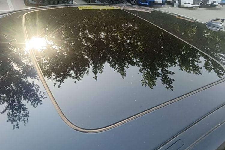 Used BMW 5 Series 2022 Second Facelift 525i M Sport Package Roof