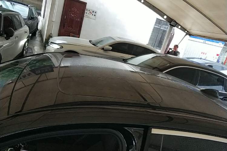 Used BMW 5 Series 2022 Restyled 525Li Luxury Package Roof