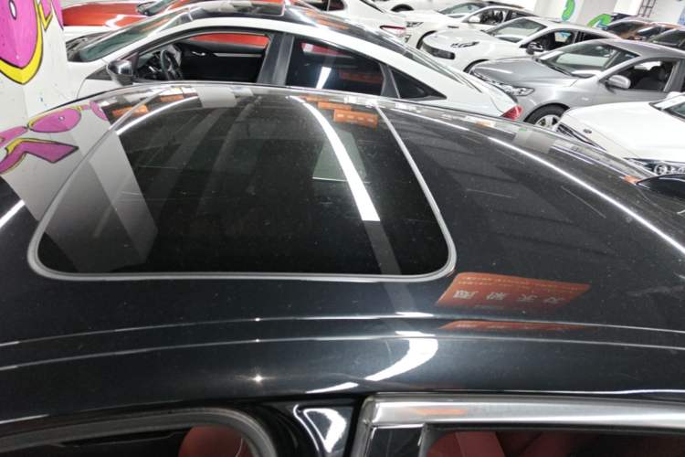 Used BMW 5 Series 2022 Second Facelift 525Li Luxury Package Roof