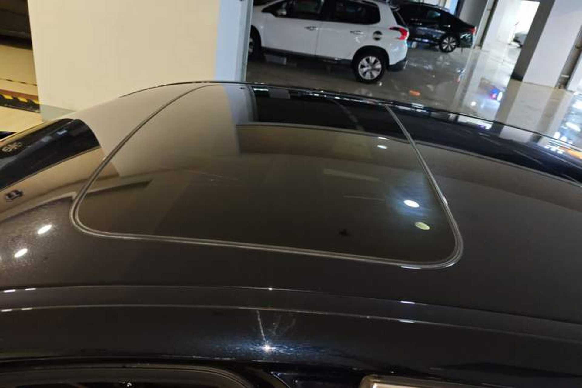 Used BMW 5 Series 2022 Restyled 525Li Luxury Package Roof