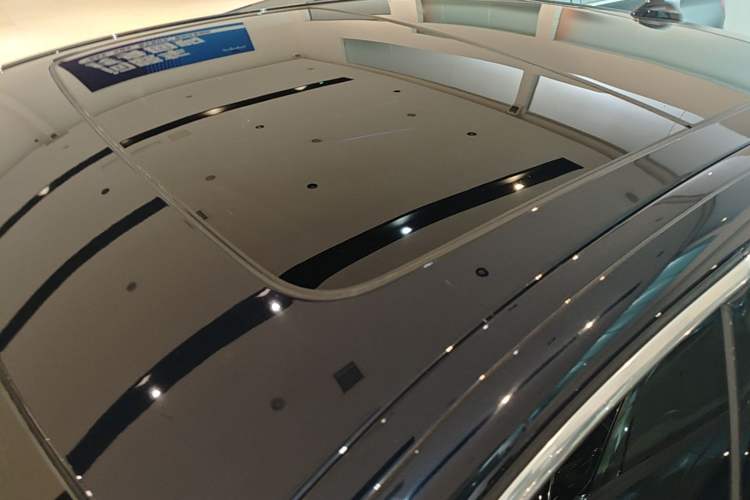 Used BMW 5 Series 2022 Second Facelift 530Li xDrive M Sport Package Roof