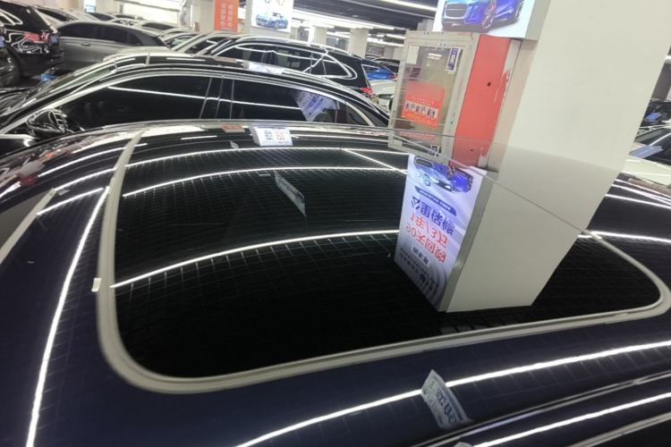 Used BMW 5 Series 2022 Second Facelift 525Li Luxury Package Roof
