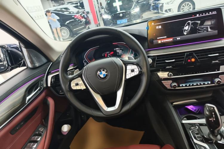 Used BMW 5 Series 2022 Second Facelift 530Li Executive Luxury Package Steering Wheel
