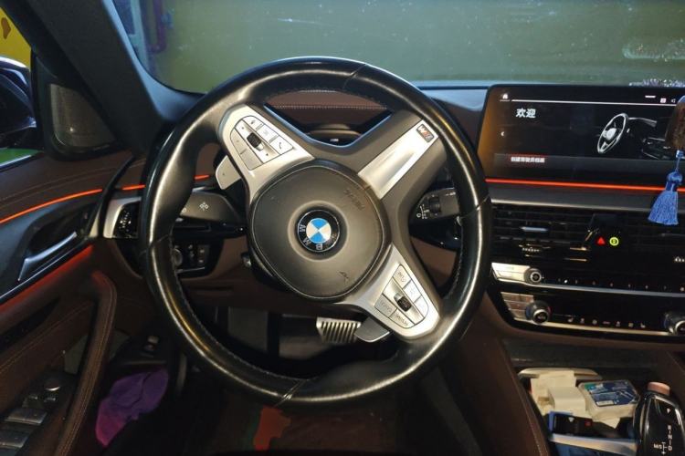 Used BMW 5 Series 2022 530Li Leading Model M Sport Package Steering Wheel