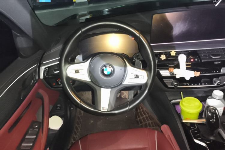Used BMW 5 Series 2022 Second Facelift 530Li Leading Edition M Sport Package Steering Wheel