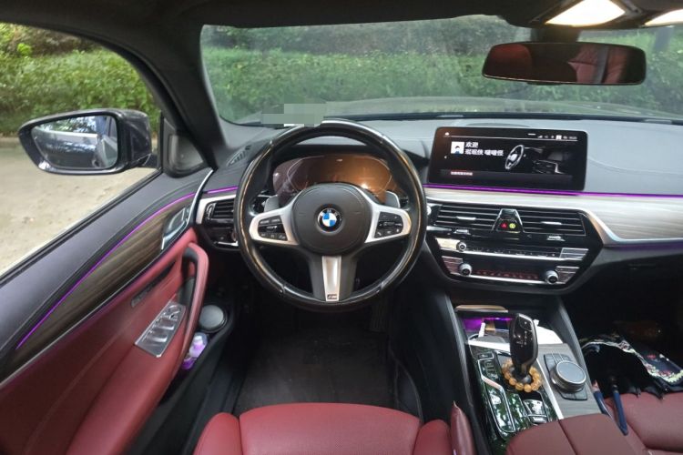 Used BMW 5 Series 2022 Second Facelift 530Li Luxury Version M Sport Package Steering Wheel