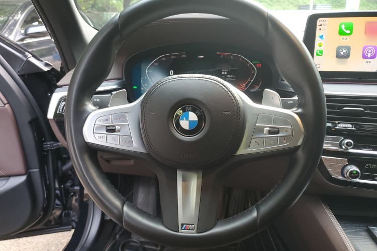 Used BMW 5 Series 2022 Second Facelift 530Li Leading Edition M Sport Package Steering Wheel