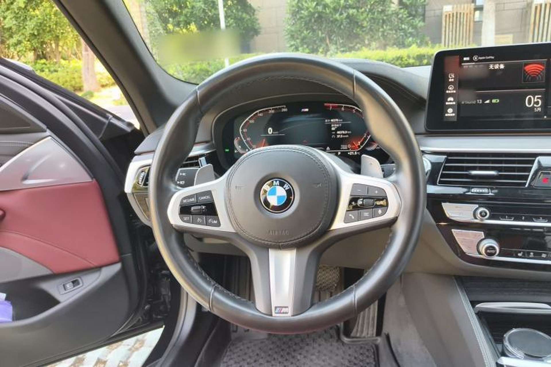 Used BMW 5 Series 2022 530Li Leading Model M Sport Package Steering Wheel