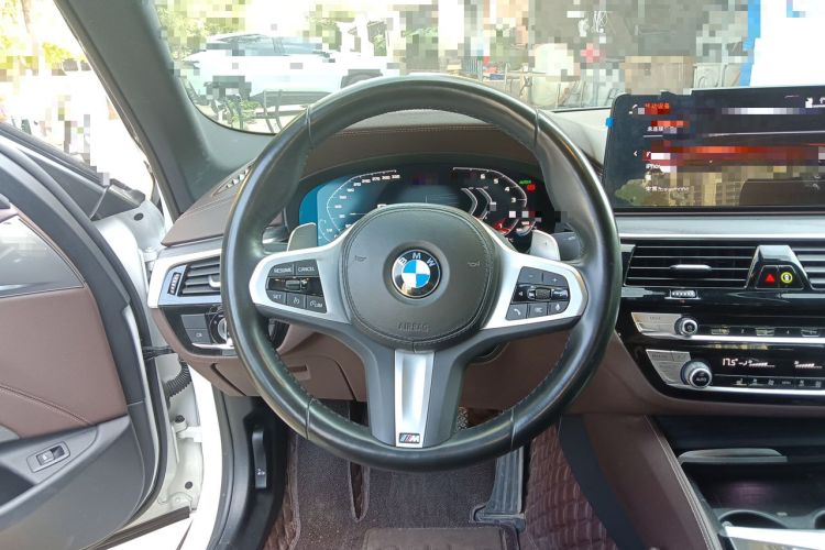 Used BMW 5 Series 2022 Second Facelift 530Li Leading Edition M Sport Package Steering Wheel