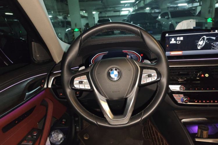 Used BMW 5 Series 2022 Second Facelift 530Li Leading Edition Luxury Package Steering Wheel