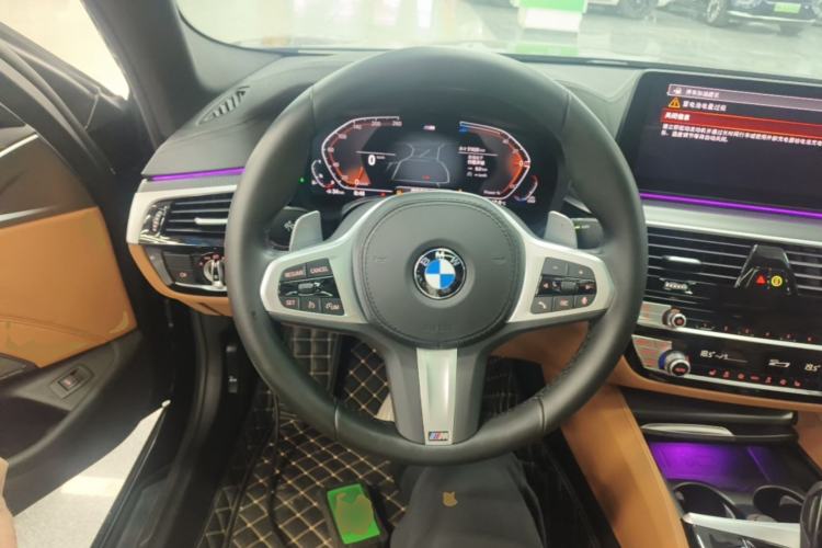 Used BMW 5 Series 2022 Second Facelift 530i M Sport Package Steering Wheel