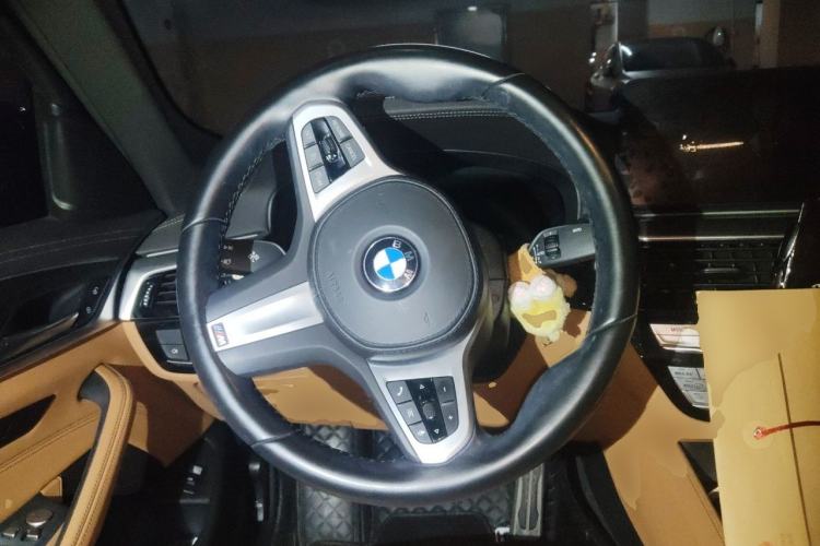 Used BMW 5 Series 2022 Restyled 525i M Sport Package Steering Wheel