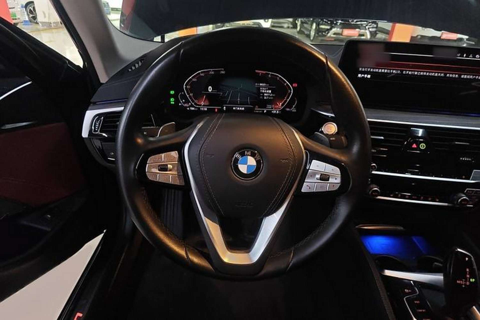 Used BMW 5 Series 2022 Updated 530Li Leading Edition Luxury Package Steering Wheel