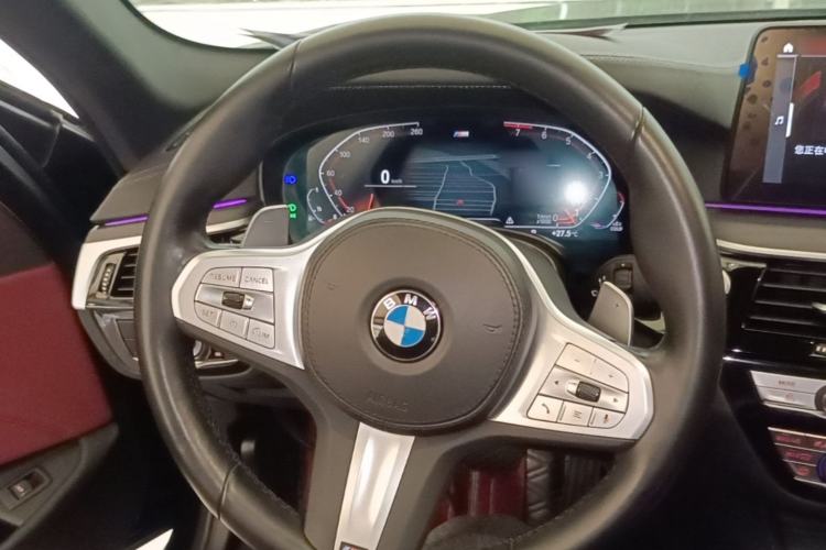 Used BMW 5 Series 2022 Revised Version 3 530Li Luxury Edition M Sport Package Steering Wheel
