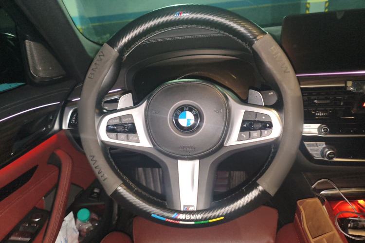 Used BMW 5 Series 2022 Second Facelift 530Li Luxury Version M Sport Package Steering Wheel