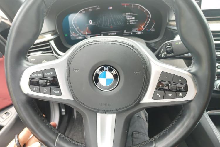 Used BMW 5 Series 2022 525Li M Sport Package Steering Wheel