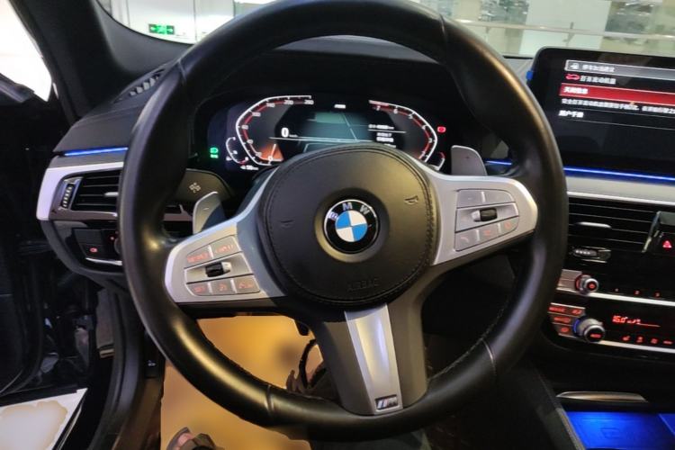 Used BMW 5 Series 2022 Second Facelift 530Li Leading Edition M Sport Package Steering Wheel