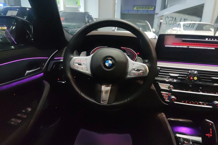 Used BMW 5 Series 2022 Second Facelift 530Li Leading Edition M Sport Package Steering Wheel