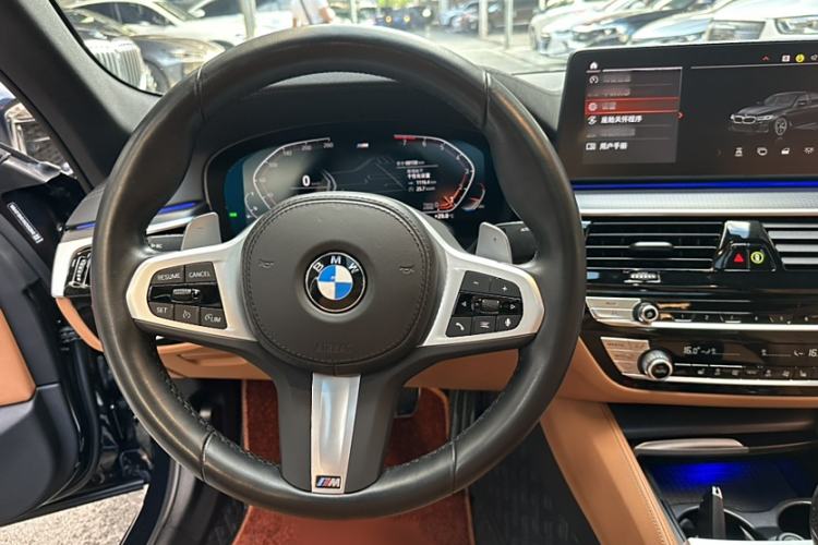 Used BMW 5 Series 2022 Updated 530i M Sport Package Steering Wheel