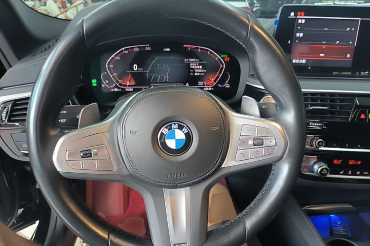 Used BMW 5 Series 2022 Second Facelift 530Li Leading Edition M Sport Package Steering Wheel
