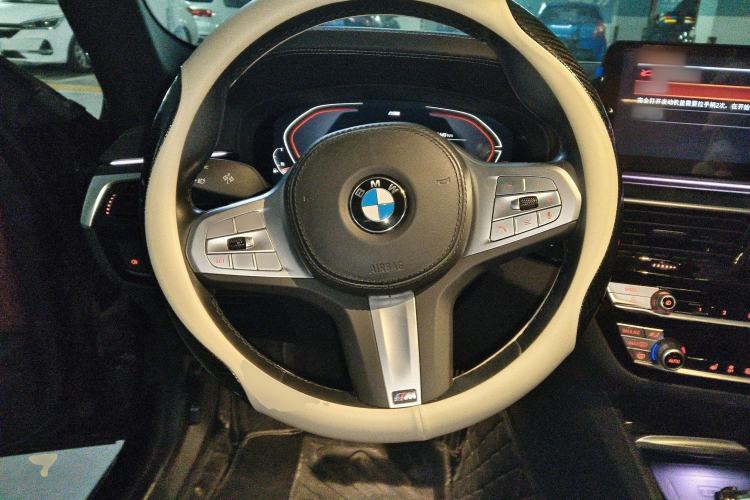 Used BMW 5 Series 2022 Second Facelift 525Li M Sport Package Steering Wheel