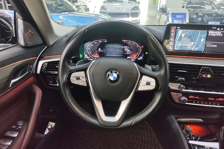 Used BMW 5 Series 2022 Second Facelift 530Li Leading Edition Luxury Package Steering Wheel