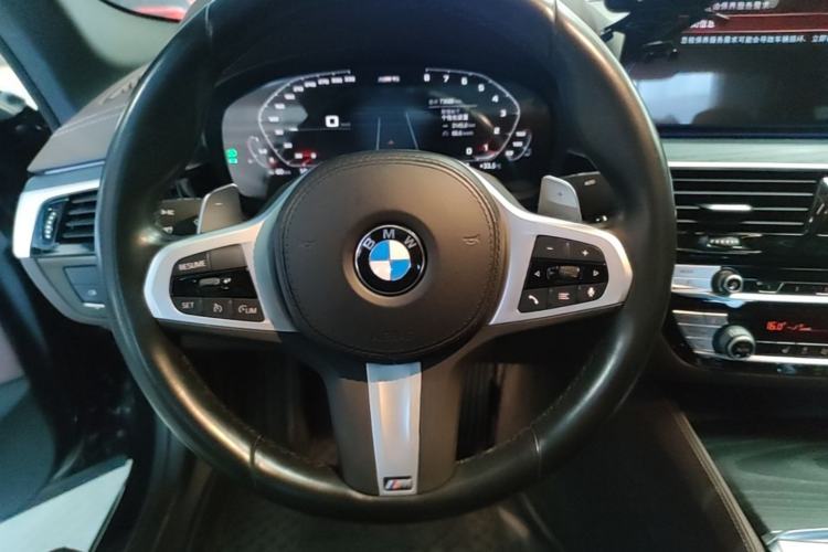 Used BMW 5 Series 2022 Second Facelift 530Li Leading Edition M Sport Package Steering Wheel