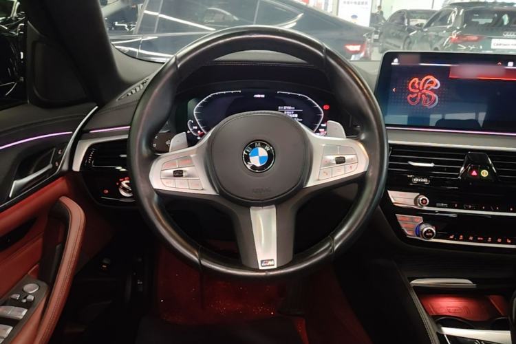 Used BMW 5 Series 2022 Second Facelift 530Li Leading Edition M Sport Package Steering Wheel