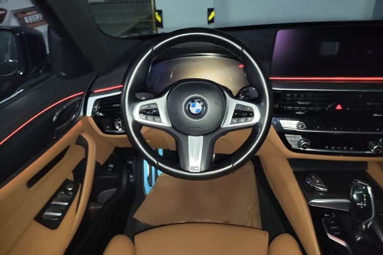 Used BMW 5 Series 2022 Second Facelift 525i M Sport Package Steering Wheel