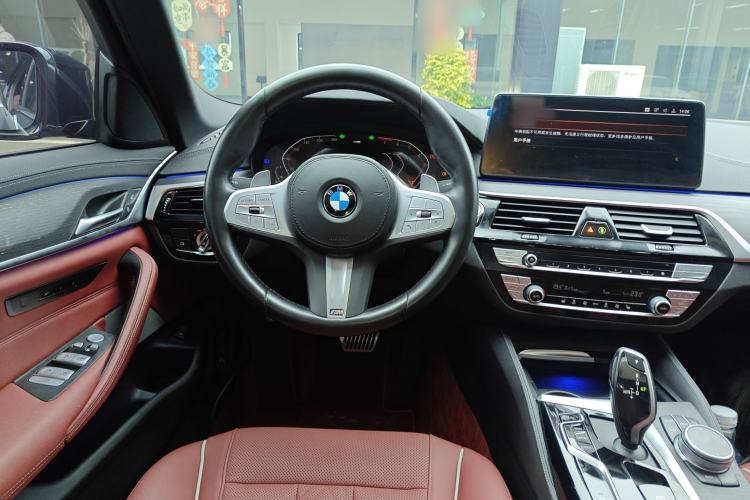 Used BMW 5 Series 2022 Second Facelift 530Li Leading Edition M Sport Package Steering Wheel