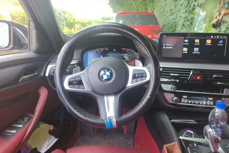 Used BMW 5 Series 2022 Restyled 530Li Luxury Edition M Sport Package Steering Wheel