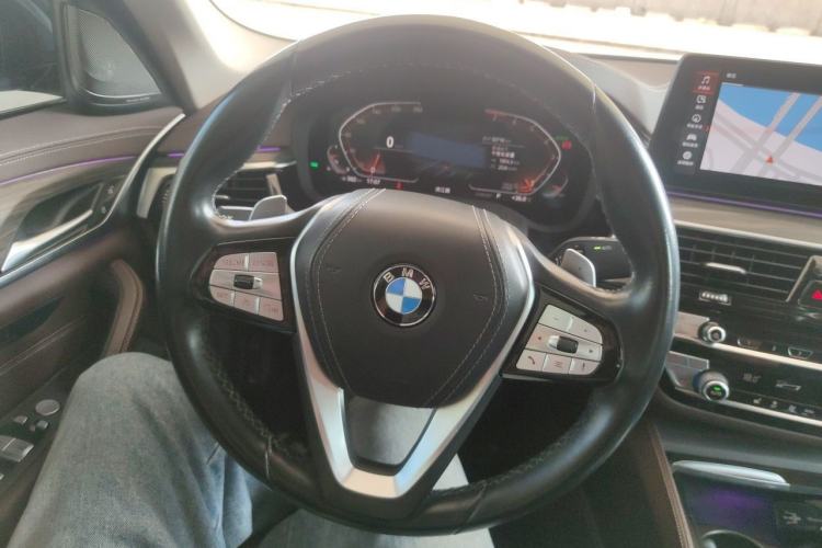 Used BMW 5 Series 2022 530Li Leading Luxury Package Steering Wheel