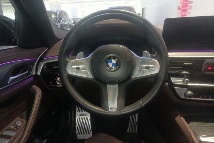 Used BMW 5 Series 2022 Second Facelift 530Li Leading Edition M Sport Package Steering Wheel