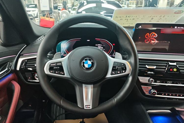 Used BMW 5 Series 2022 Restyled 530Li Leading Edition M Sport Package Steering Wheel
