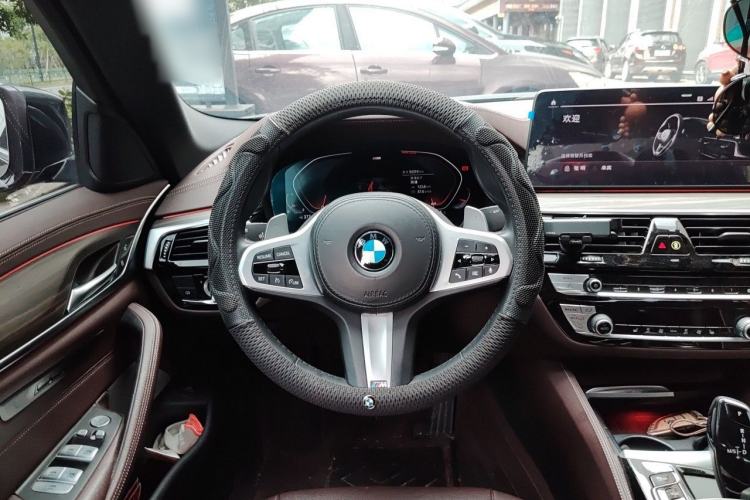 Used BMW 5 Series 2022 Second Facelift 530Li Leading Edition M Sport Package Steering Wheel