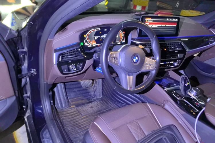 Used BMW 5 Series 2022 Second Facelift 525Li M Sport Package Steering Wheel