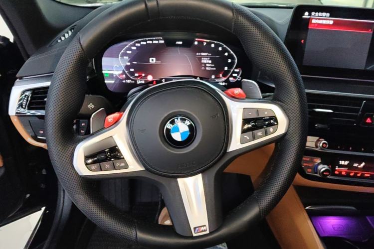 Used BMW 5 Series 2022 Restyled 540i Luxury Edition M Sport Package Steering Wheel