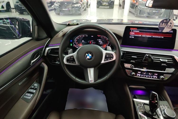 Used BMW 5 Series 2022 Restyled 530Li Luxury Edition M Sport Package Steering Wheel