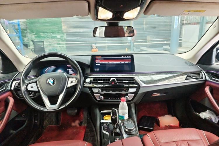Used BMW 5 Series 2022 Second Facelift 525Li Luxury Package Steering Wheel