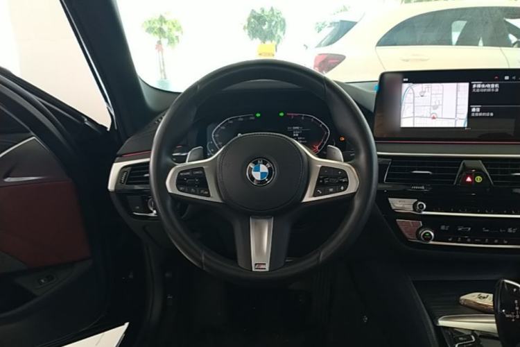 Used BMW 5 Series 2022 Restyled 530Li Leading Edition M Sport Package Steering Wheel