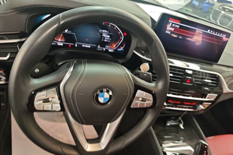 Used BMW 5 Series 2022 Second Facelift 525Li Luxury Package Steering Wheel
