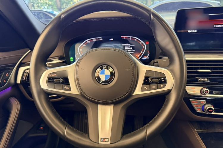 Used BMW 5 Series 2022 Restyled 525Li M Sport Package Steering Wheel