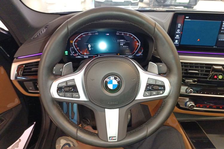 Used BMW 5 Series 2022 Second Facelift 530i M Sport Package Steering Wheel